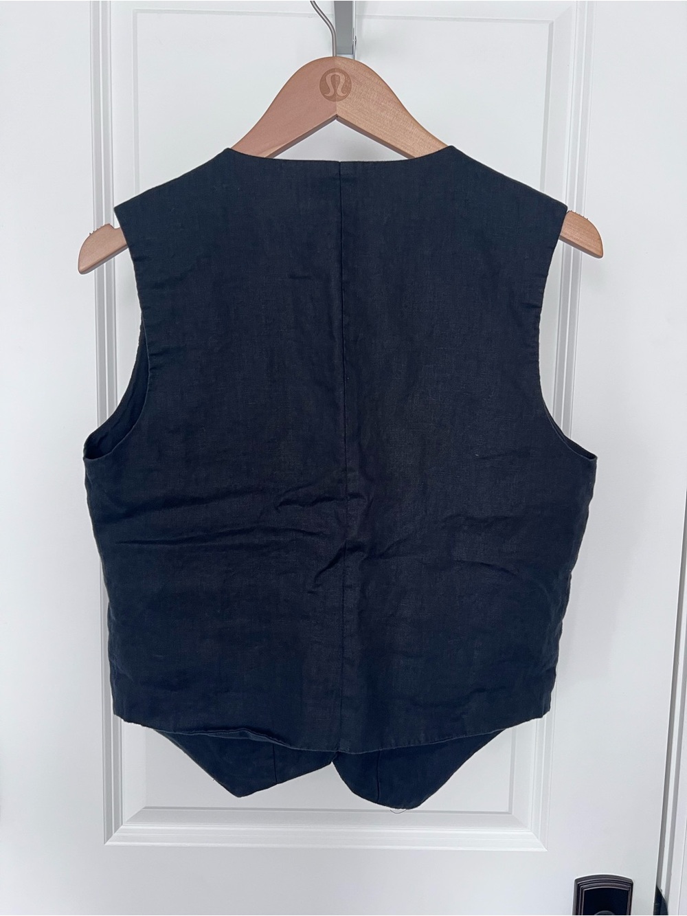Quince Black Linen Vest Size Small EUC - Picture 4 of 8